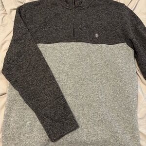 Izod Men's Charcoal and Light Gray Zip-Up Sweater